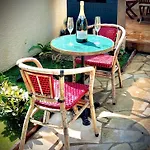 Mezzanine/jardin/terrasse Village Naturiste