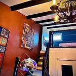 Mezzanine/jardin/terrasse Village Naturiste アパート *