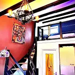 Mezzanine/jardin/terrasse Village Naturiste アパート *