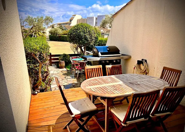 Mezzanine/jardin/terrasse Village Naturiste Apartmán *